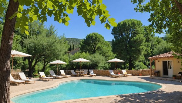 Vacances Idylliques dans le Luberon: Pourquoi Choisir le Camping La Rivière?